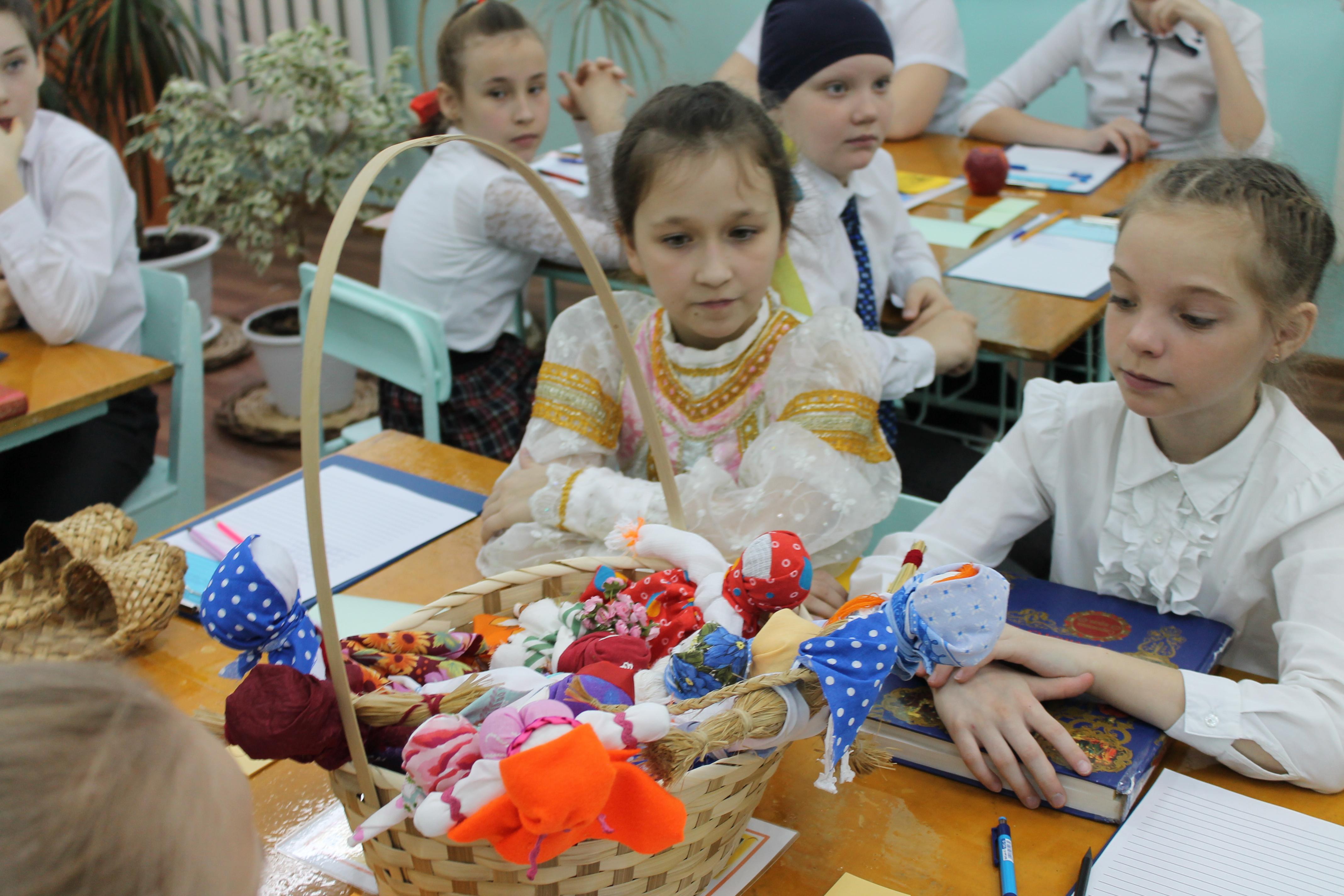 Конспект внеклассного занятия по русскому языку. Творческая мастерская  